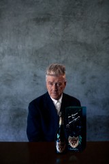 （１）David Lynch and Dom Pérignon limited edition low res_-®Dom Pérignon